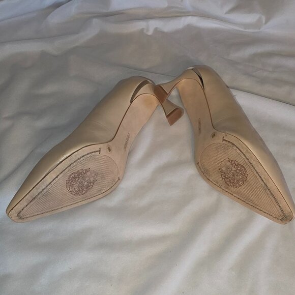 Vince Camuto Nude Pumps Womens Dress Shoes Heels Sz 8M Quiet Luxury - Picture 9 of 11